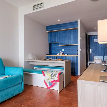 Hotel Estival