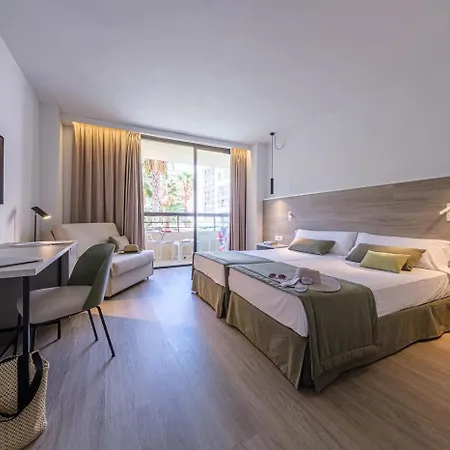 Estival Hotel 4*