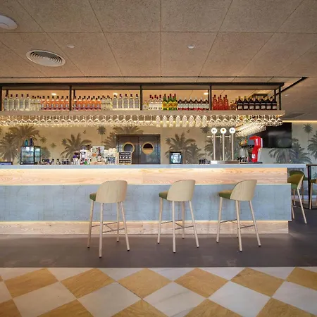 Hotel Estival