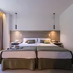 Estival Hotel 4*