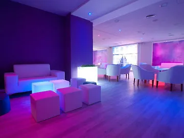 Estival מלון